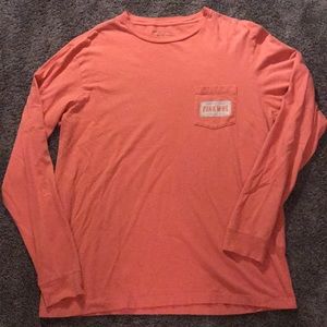 Men’s Vineyard Vines tee shirt